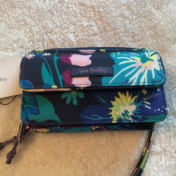 Vera Bradley Handbags - SoldVera Bradley RFID Lighten Up All In One Wallet
